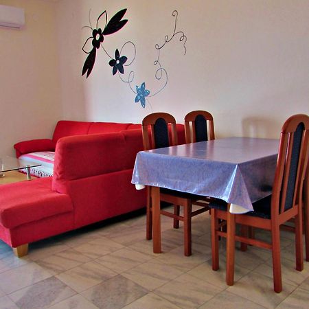 Apartmani Podobnik เคลโนวีซา ภายนอก รูปภาพ