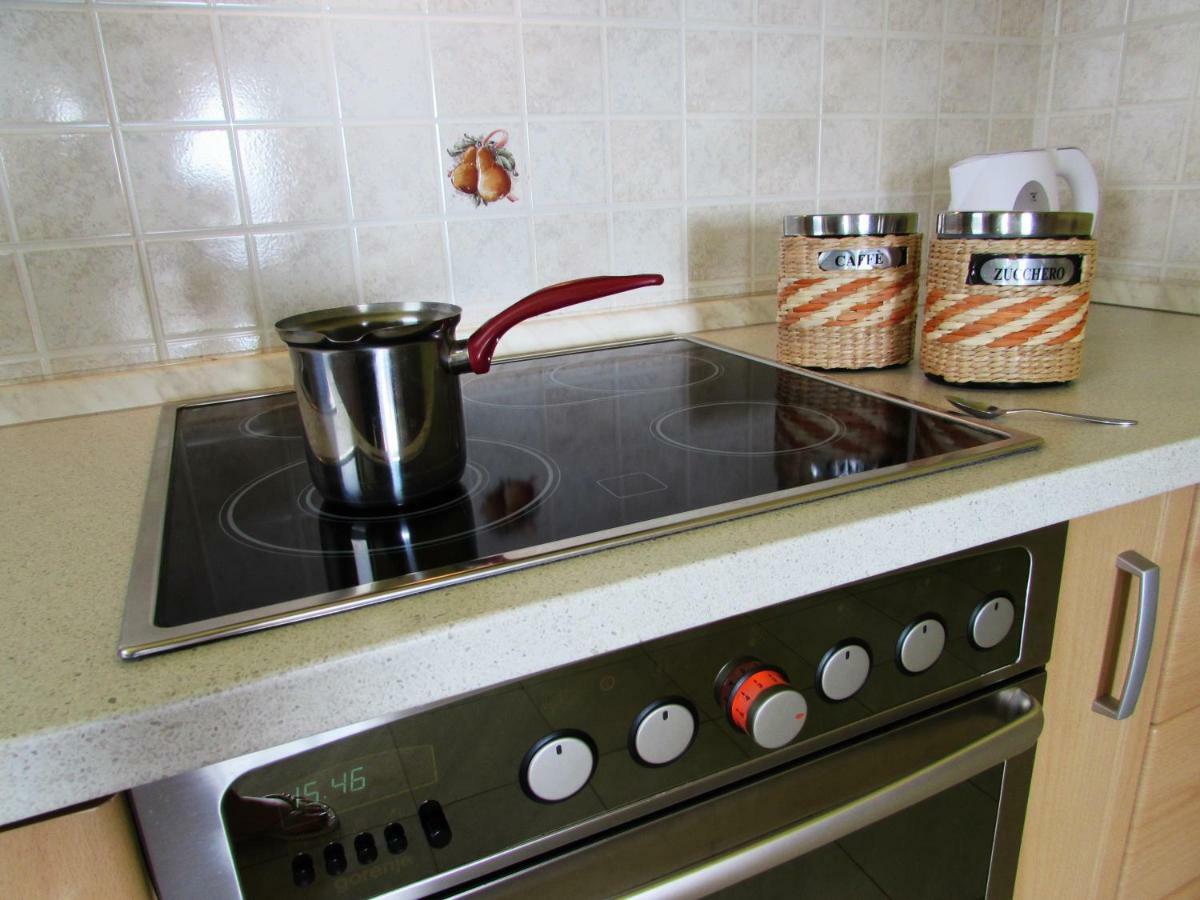 Apartmani Podobnik เคลโนวีซา ภายนอก รูปภาพ